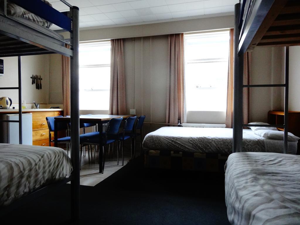 Lodge In The City Веллингтон Номер фото