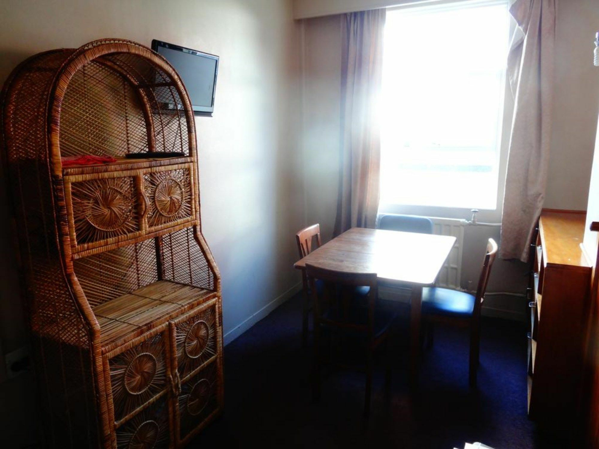 Lodge In The City Веллингтон Экстерьер фото